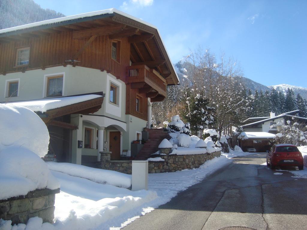 Ferienwohnung Gertraud Und Peter Geisler Finkenberg Exterior foto
